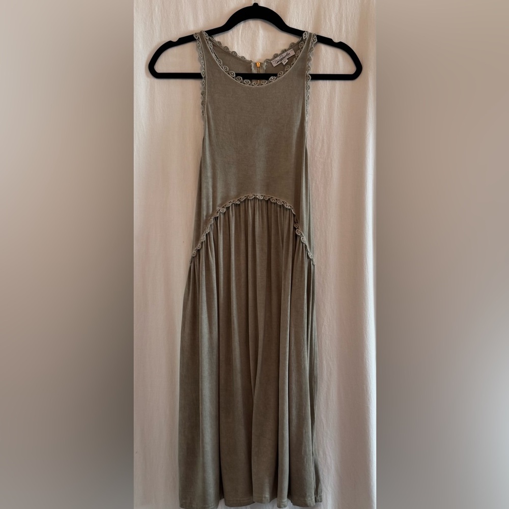 POL Olive Green Sleeveless Dress